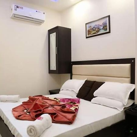 Hotel White Tulip Amritsar Esterno foto