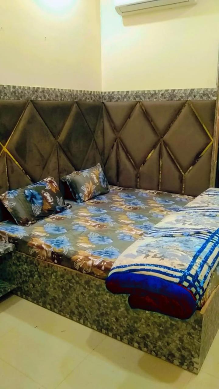 Hotel White Tulip Amritsar Esterno foto